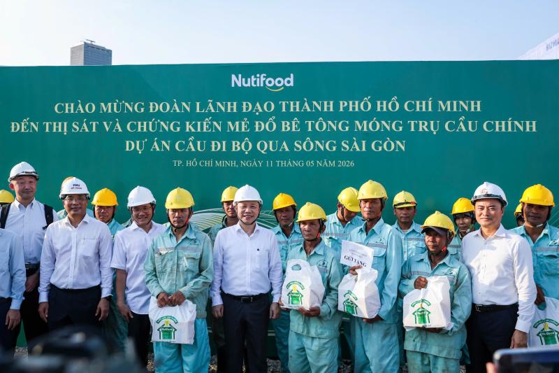 Cam kết đến 2.9, TP.HCM sẽ có cầu đi bộ vượt sông Sài Gòn đẹp lung linh- Ảnh 10.