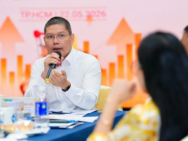 Buôn lậu, hàng giả ngày càng tinh vi   - Ảnh 1.