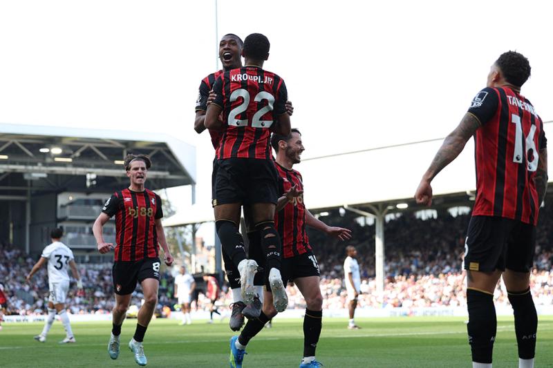 Bournemouth gây bất ngờ lớn ở giải Ngoại hạng Anh- Ảnh 1.