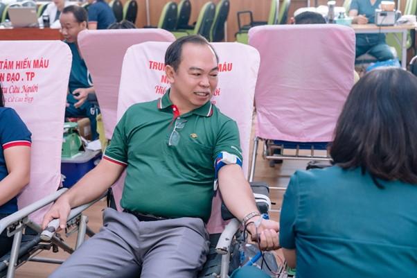 Tiền Phong Nam lan tỏa tinh thần sẻ chia từ 'Giọt máu nghĩa tình'- Ảnh 3.