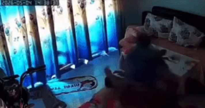 Công an mời làm việc người đàn ông bạo hành con riêng của 'vợ hờ' ở TP.HCM- Ảnh 2.