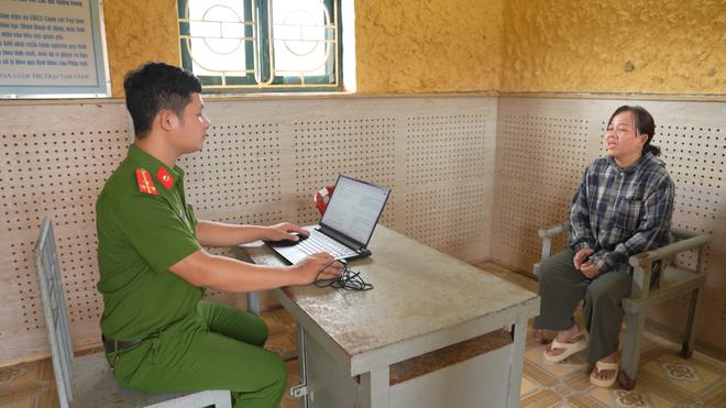 Từ 'kết bạn nhầm' đến quy trình 'đánh khách 7 ngày' của nhóm lừa đảo 3.000 tỉ/năm- Ảnh 4.