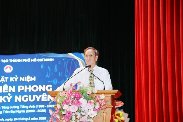 Sở GD-ĐT TP.HCM kỷ niệm 28 năm và tưởng niệm "cha đẻ" của chương trình tiếng Anh - Ảnh 6.