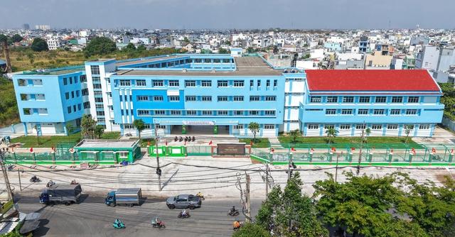 TP.HCM phát động cao điểm 150 ngày đêm xây dựng 1.000 phòng học - Ảnh 1.