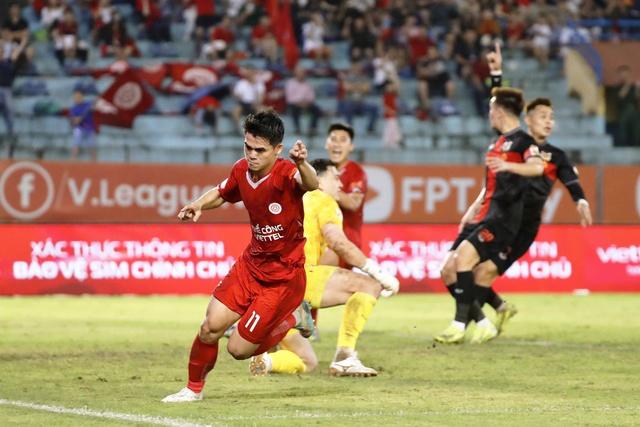 Ninh Bình và Thể Công Viettel hòa mà như cùng... thua: Đua vô địch sắp hạ màn- Ảnh 2.