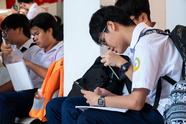 Trường Phổ thông Năng khiếu 1 'chọi' 8, thí sinh thấy phần thi nào khó nhất?- Ảnh 3.