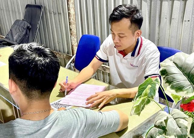 Thuê ô tô tự lái ở TP.HCM: 'Canh bạc' của chủ xe- Ảnh 5.