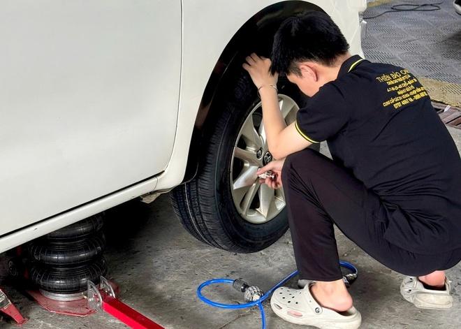 Thuê ô tô tự lái ở TP.HCM: 'Canh bạc' của chủ xe- Ảnh 2.