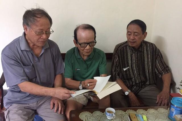 Tiêu chuẩn mới với trưởng thôn, tổ trưởng tổ dân phố sau sáp nhập là gì?- Ảnh 1.