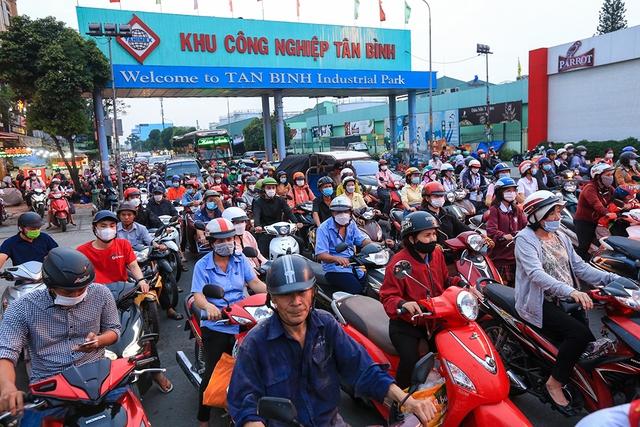 Chủ nhà trọ thu sai tiền điện, có thể bị phạt đến 30 triệu đồng- Ảnh 1.