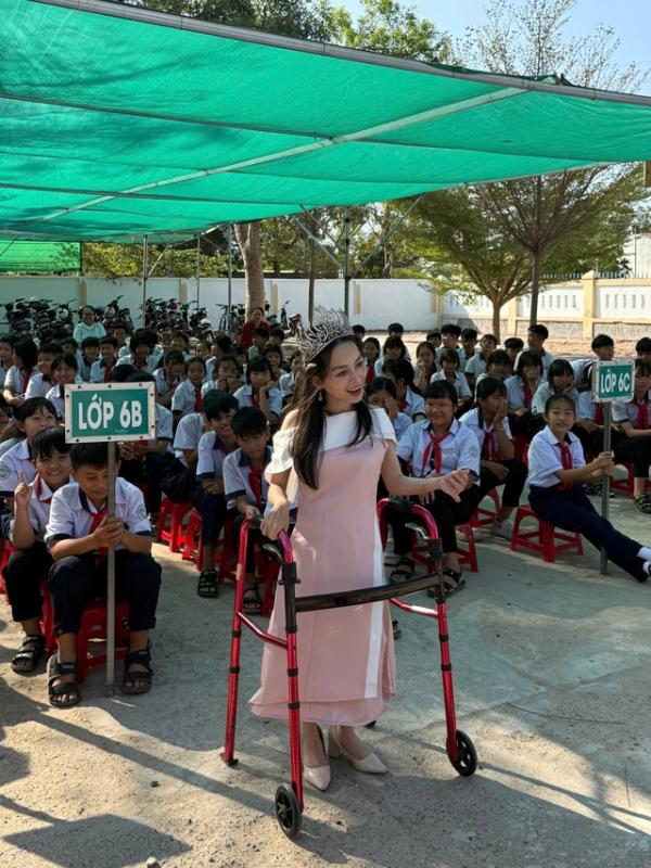 Mối nguy khi học sinh sử dụng mạng xã hội vào khung giờ khuya - Ảnh 3.