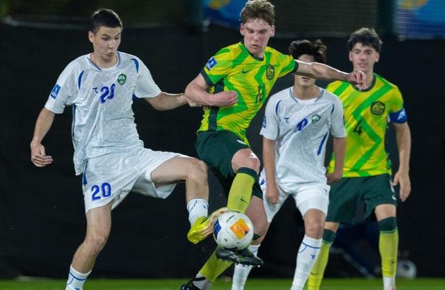 U.17 Việt Nam chuẩn bị sẵn tâm thế tái đấu Úc: Quên ‘khẩn trương’ trận thắng bán kết Đông Nam Á - Ảnh 3.