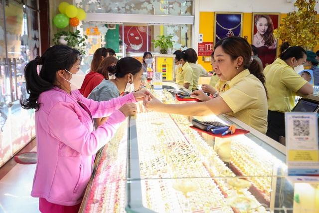Giá vàng hôm nay 14.5.2026: Giậm chân ở 165 triệu đồng/lượng- Ảnh 1.