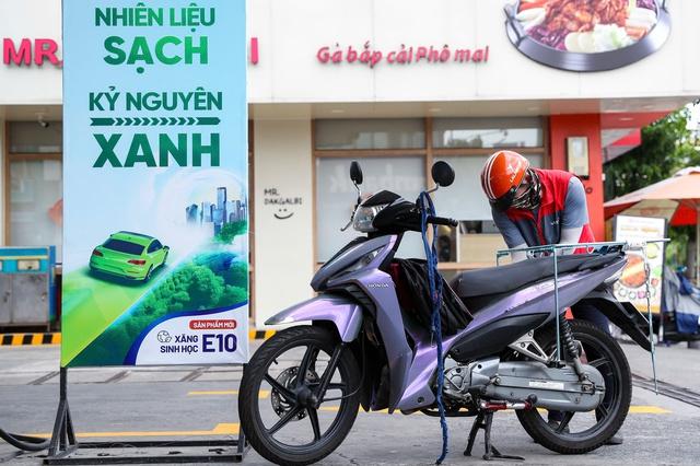 Sẽ bán đại trà xăng sinh học E10 từ ngày 15.5- Ảnh 1.