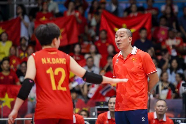 AVC Cup có đội tuyển Việt Nam vẫn diễn ra tại Philippines dù Liên đoàn Bóng chuyền nước này bị đình chỉ- Ảnh 1.