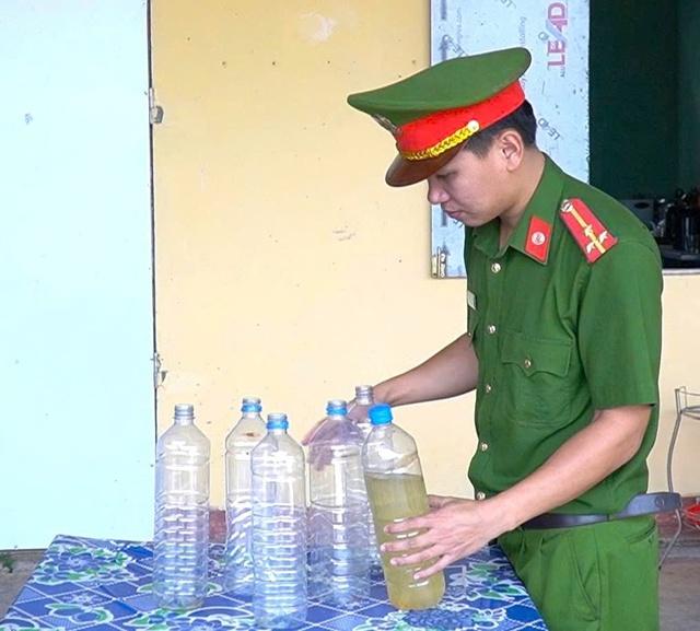 ‘Nậm thoong’ là gì mà công an vùng biên Lao Bảo phải cảnh báo?- Ảnh 3.