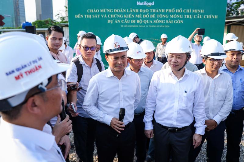 Cam kết đến 2.9, TP.HCM sẽ có cầu đi bộ vượt sông Sài Gòn đẹp lung linh- Ảnh 1.