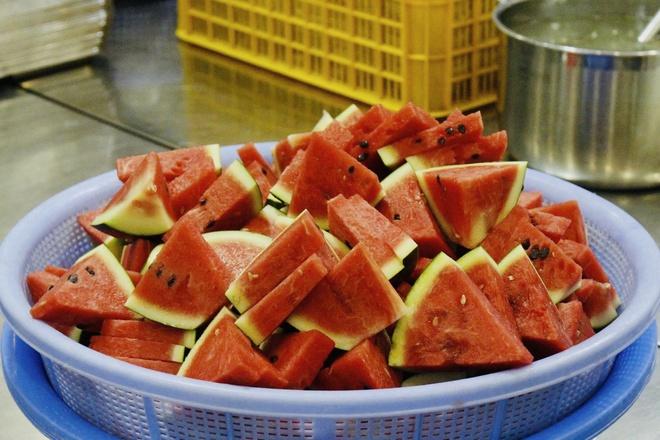 Quán cơm miễn phí gần bệnh viện và lời chúc lạ: ‘Mong không gặp lại’- Ảnh 5.