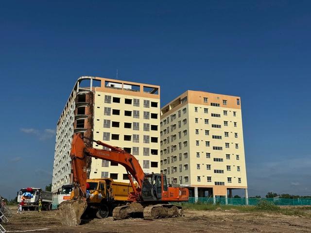 Nhà ở xã hội, nơi chê giá cao, nơi bảo thấp   - Ảnh 1.
