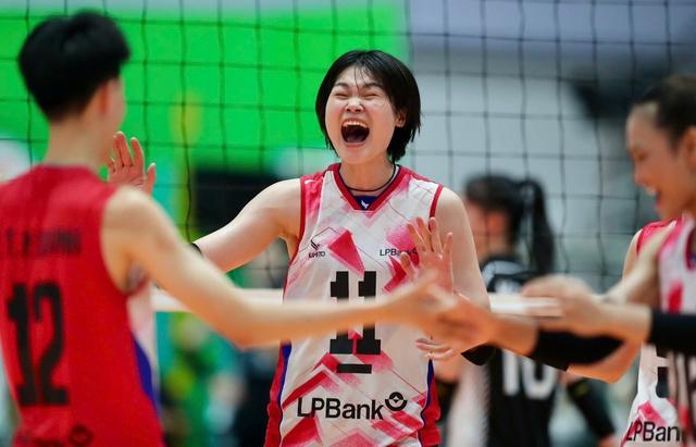 Lịch thi đấu bán kết Cúp bóng chuyền VTV9 - Bình Điền hôm nay: Khó bất ngờ- Ảnh 2.