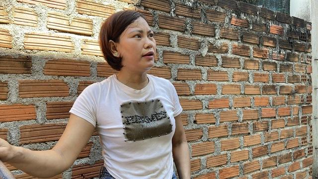 Chờ nhiều giờ nhận hỗ trợ thiệt hại bão lũ, có hộ chỉ được 1.300 đồng- Ảnh 2.