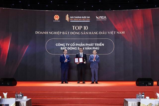 Văn Phú vào Top 10 doanh nghiệp bất động sản hàng đầu Việt Nam- Ảnh 1.