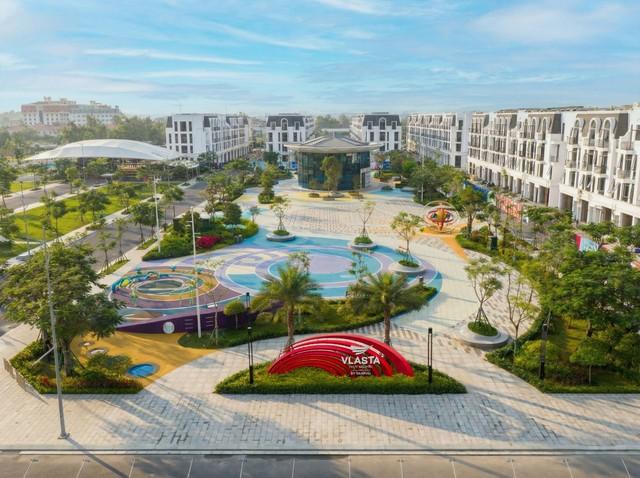 Văn Phú vào Top 10 doanh nghiệp bất động sản hàng đầu Việt Nam- Ảnh 3.