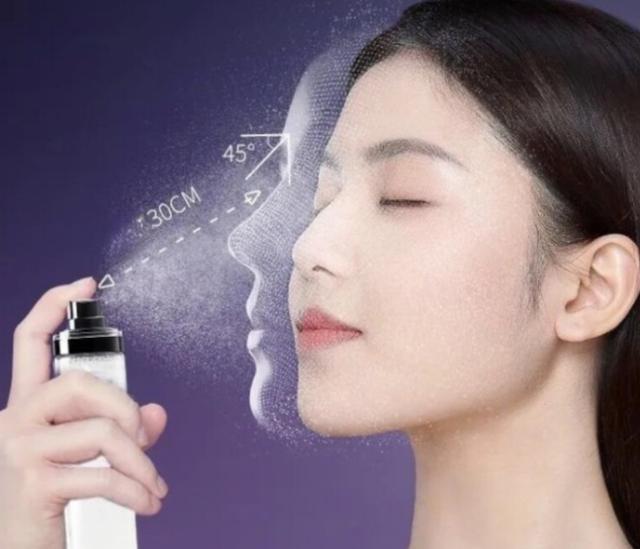 5 mẹo trang điểm giúp lớp nền bền màu, không trôi dù nắng nóng hay mưa rào- Ảnh 6.
