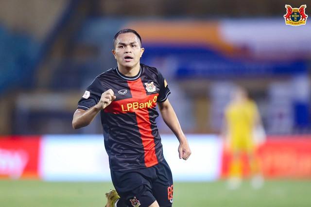 Thắng lợi '3 sao' trước CLB Hà Tĩnh, Ninh Bình giành hạng ba V-League: Kết cục có hậu!- Ảnh 2.