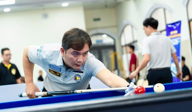 Billiards: Trần Quyết Chiến bất ngờ bị loại sớm, Bao Phương Vinh ngược dòng vào knock-out- Ảnh 2.