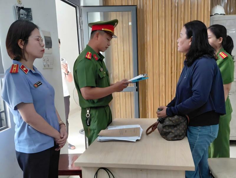 Đà Nẵng: Người phụ nữ nhận cọc bán đất rồi chiếm đoạt hàng trăm triệu đồng- Ảnh 1.