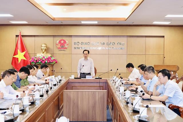 Thi tốt nghiệp THPT 2026: Quy mô nhiều tỉnh tăng mạnh, tìm phương án vận chuyển đề - Ảnh 2.
