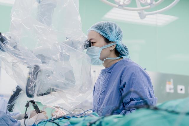 Hợp tác Việt - Nga: Nâng tầm kỹ thuật cấy ốc tai điện tử - Ảnh 2.