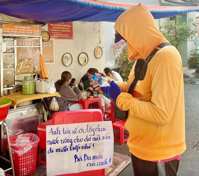 Quán bánh canh cua duy nhất ở TP.HCM được Michelin vinh danh: Hóa ra là quán quen! - Ảnh 8.