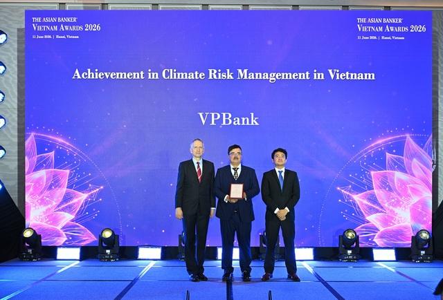 VPBank nhận 3 giải thưởng ngành ngân hàng tại Giải thưởng The Asian Banker- Ảnh 3.