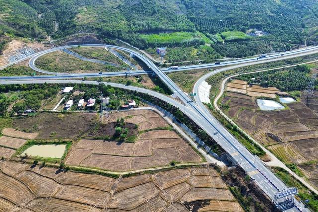 Khánh Hòa trình Thủ tướng dự án cao tốc Nha Trang - Đà Lạt 25.000 tỉ đồng- Ảnh 1.