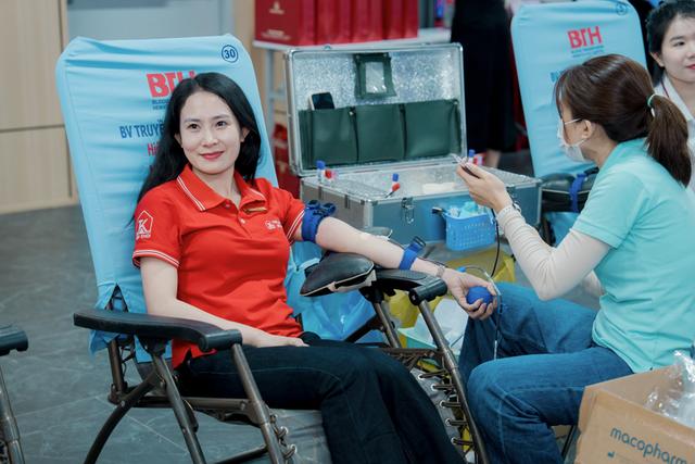 Hành trình đỏ 2026: Gần 600 trái tim chung nhịp- Ảnh 3.