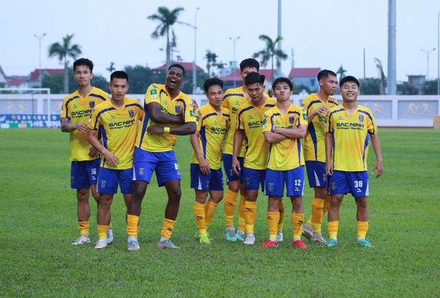 Đội của cố vấn Park Hang-seo phải thắng 'U.23 Việt Nam thu nhỏ' để lên V-League- Ảnh 1.
