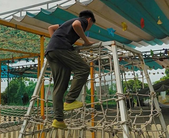 Nhiều trại hè kỹ năng chiêu sinh, phụ huynh có thể tham khảo đăng ký cho con - Ảnh 1.
