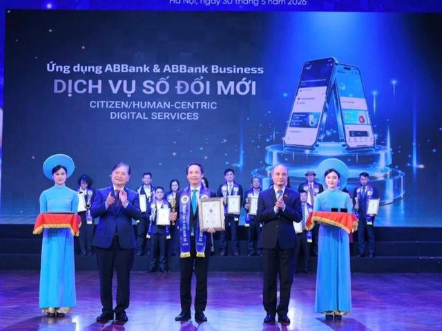 ABBank nhận giải "Dịch vụ số xuất sắc" tại Viet Nam I4 Impact Awards 2026 - Ảnh 1.