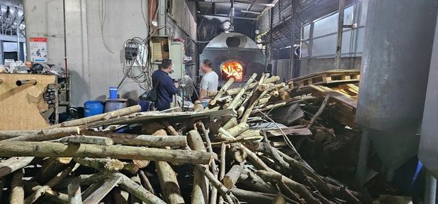 Vụ xưởng wash gây ô nhiễm ở xã Vĩnh Lộc: Sẽ di dời toàn bộ - Ảnh 5.