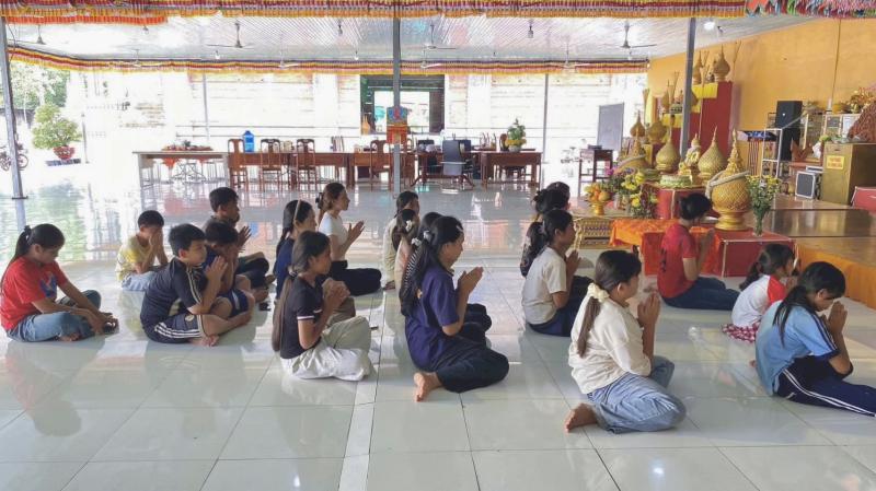 Ngôi chùa ở TP.HCM giữ tiếng mẹ đẻ cho trẻ em Khmer giữa vùng công nghiệp - Ảnh 6.