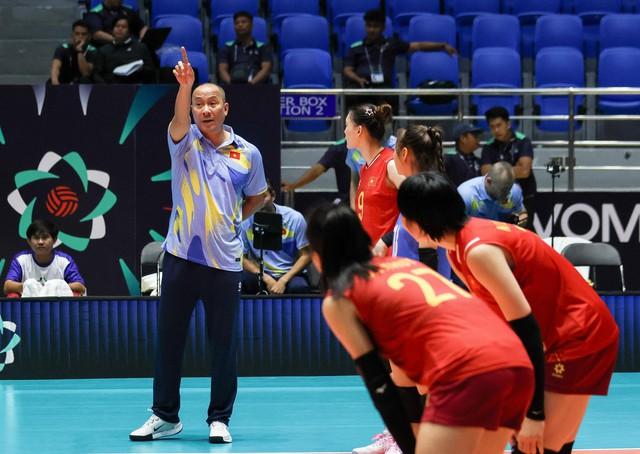 Ngôi sao Thanh Thúy xuất trận, đội tuyển bóng chuyền nữ Việt Nam thắng dễ Hồng Kông- Ảnh 2.