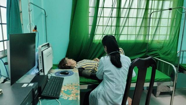 Cà Mau đối mặt áp lực khi quỹ BHYT giảm nhưng nhu cầu khám chữa bệnh tăng  - Ảnh 1.