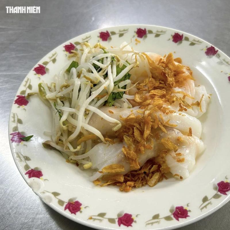 Quán bánh cuốn Michelin ở trung tâm TP.HCM: Thâm niên 65 năm, bà chủ có thói quen đặc biệt- Ảnh 6. Quán bánh cuốn Michelin ở trung tâm TP.HCM: Thâm niên 65 năm, bà chủ có thói quen đặc biệt- Ảnh 6.