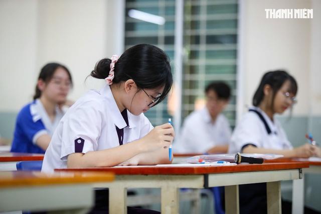 Tỷ lệ dưới trung bình toán 2025 cao nhất 9 năm, thí sinh thi 2026 mong gì? - Ảnh 1.