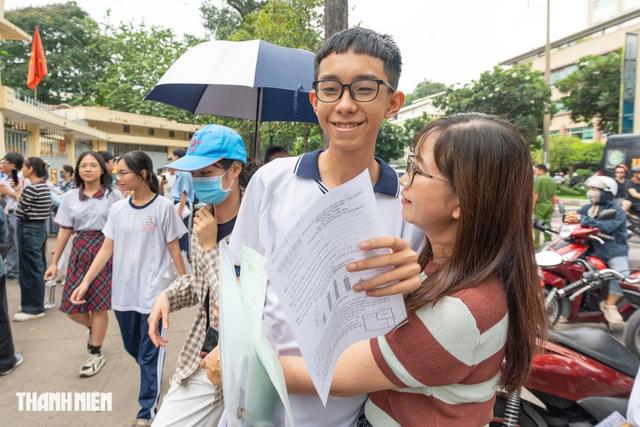 Vừa thi lớp 10 xong, thí sinh TP.HCM lên ngay kế hoạch đi học tiếp - Ảnh 2.