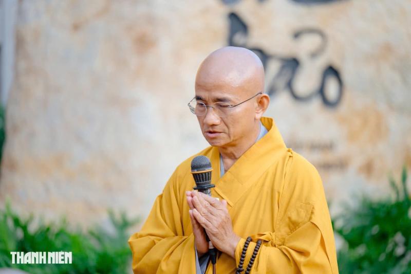 Tưởng niệm 63 năm Bồ tát Thích Quảng Đức tại tháp tôn trí xá lợi trái tim - Ảnh 18.
