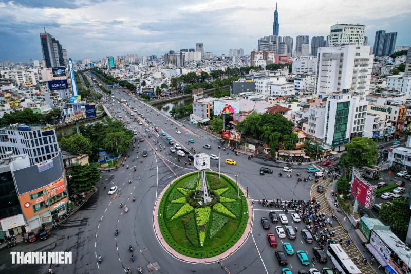 Sau đường Cộng Hòa và vòng xoay Điện Biên Phủ, TP.HCM đang đổi cách chống kẹt xe - Ảnh 5.
