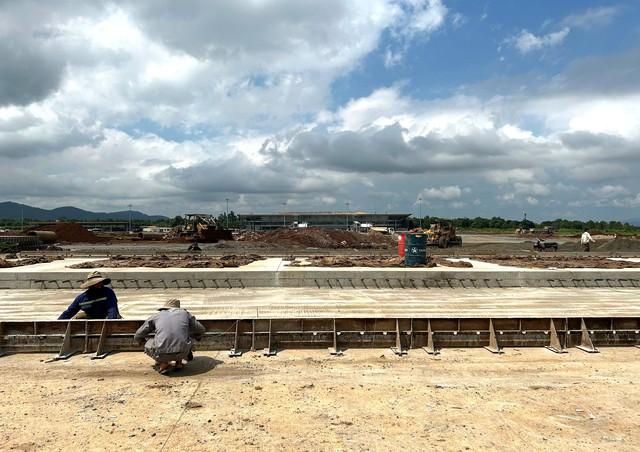 Sân bay Liên Khương sau 3 tháng đóng cửa nâng cấp, đạt tiến độ thế nào?- Ảnh 4.